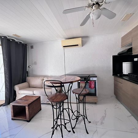 L'Oasis-Les Issambres Bed and Breakfast Εξωτερικό φωτογραφία