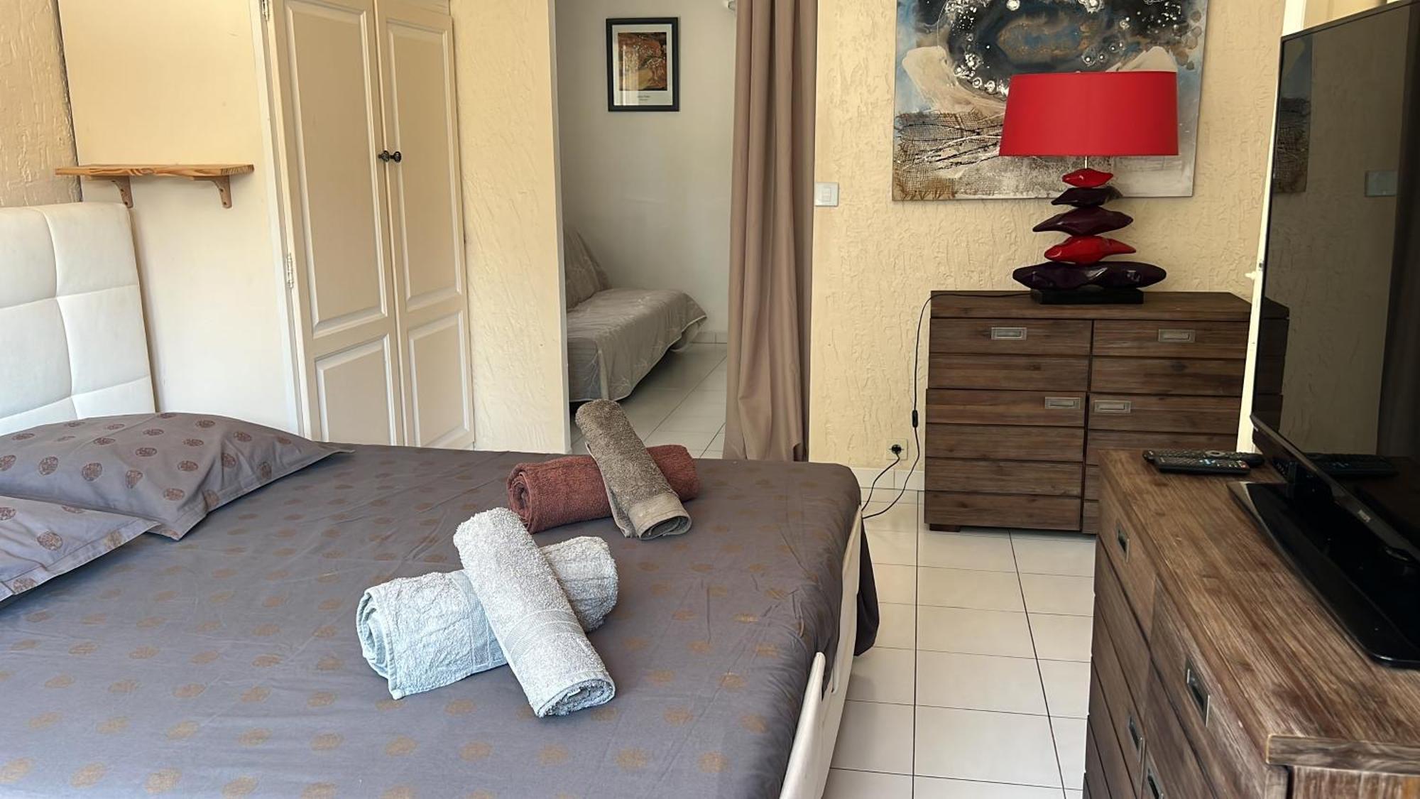 L'Oasis-Les Issambres Bed and Breakfast Εξωτερικό φωτογραφία